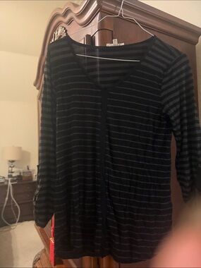 Spense Black & Charcoal Striped V-Neck Long Sleeve Top
